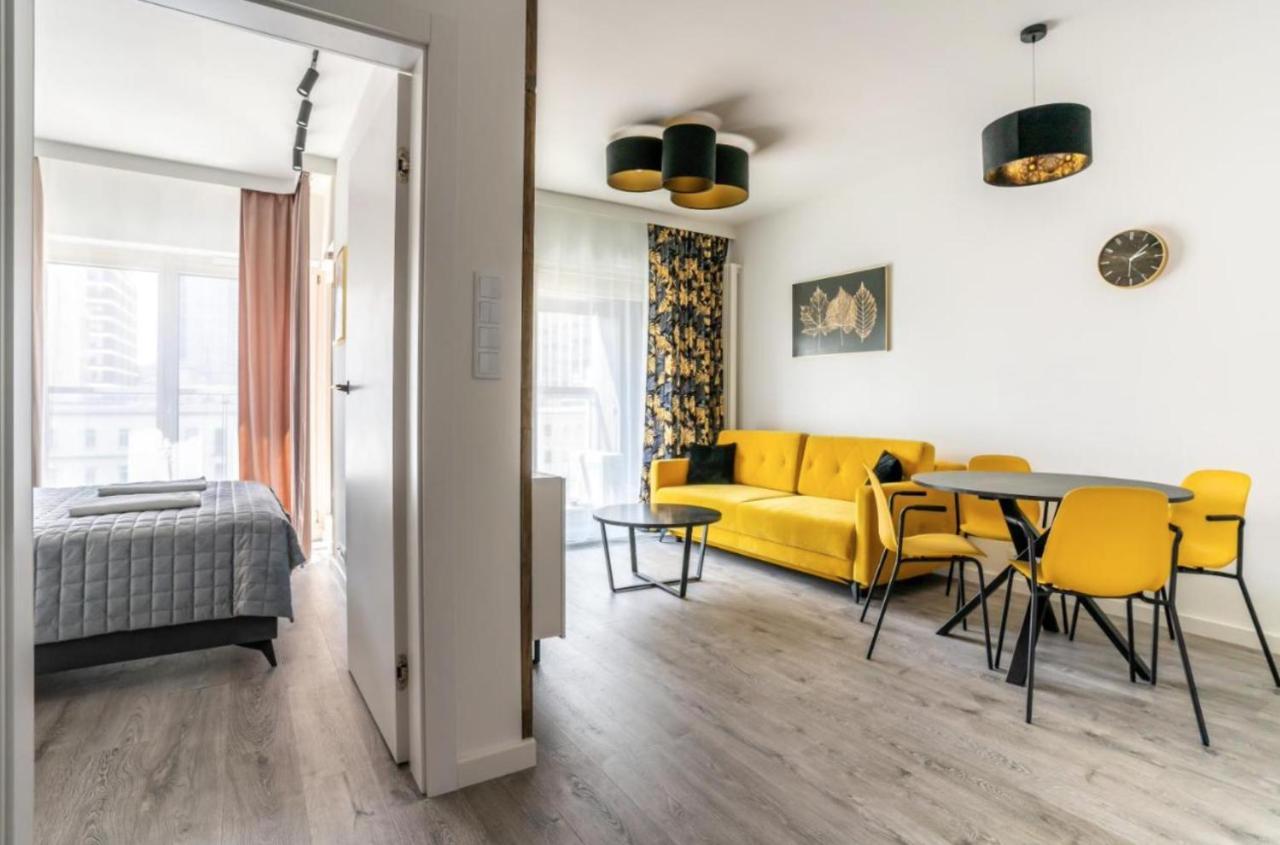 Mennica Residence - City Center - Golden Apartments ワルシャワ エクステリア 写真